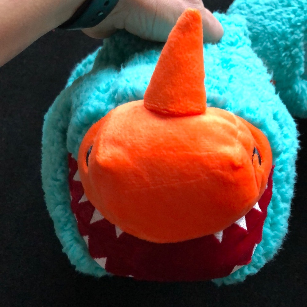 🐊Slippers🐊 - Picture 4 of 7